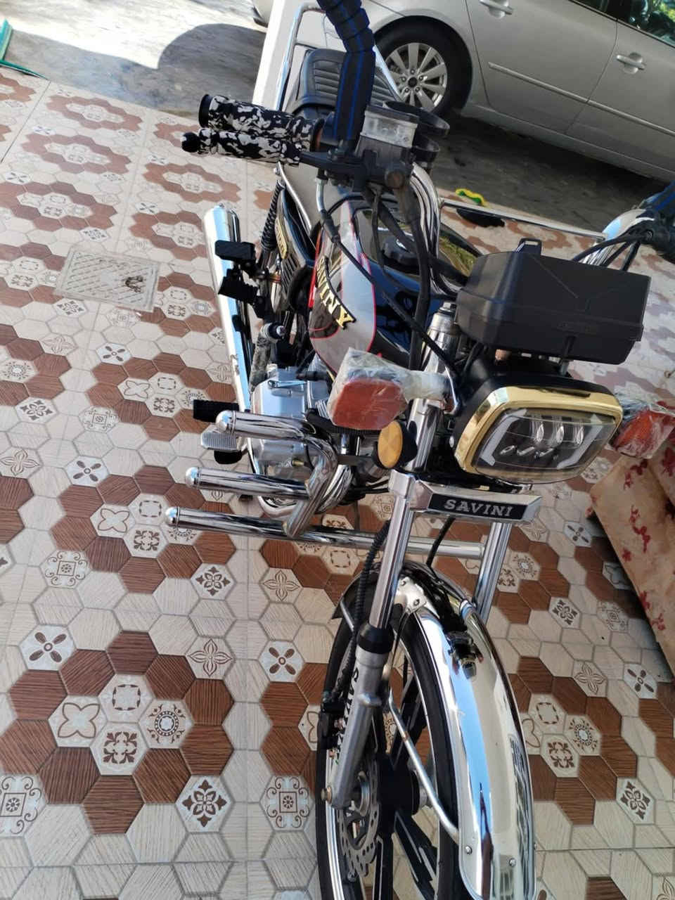 السلام عليكم  شباب مطور للبيع مكلف بل نشر  لي يريده يتصل عله هاذ رقم  ‏‪***********‬‏
