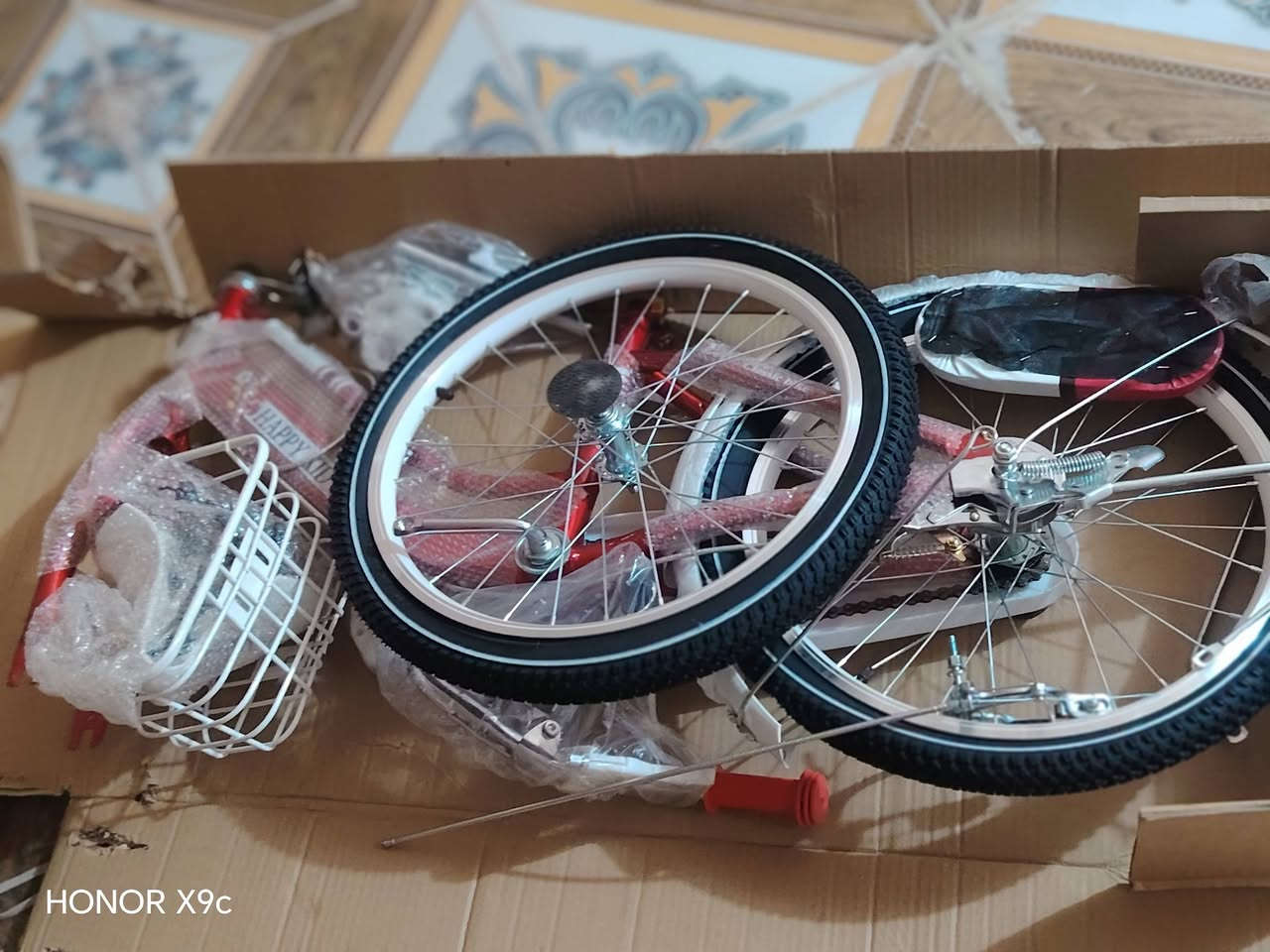 سلام عليكم باسكل للييع بعد جديد مامستخدم حجم (20) السعر 90 وبي مجال مكاني المجري *********** مكلف بل نشر
