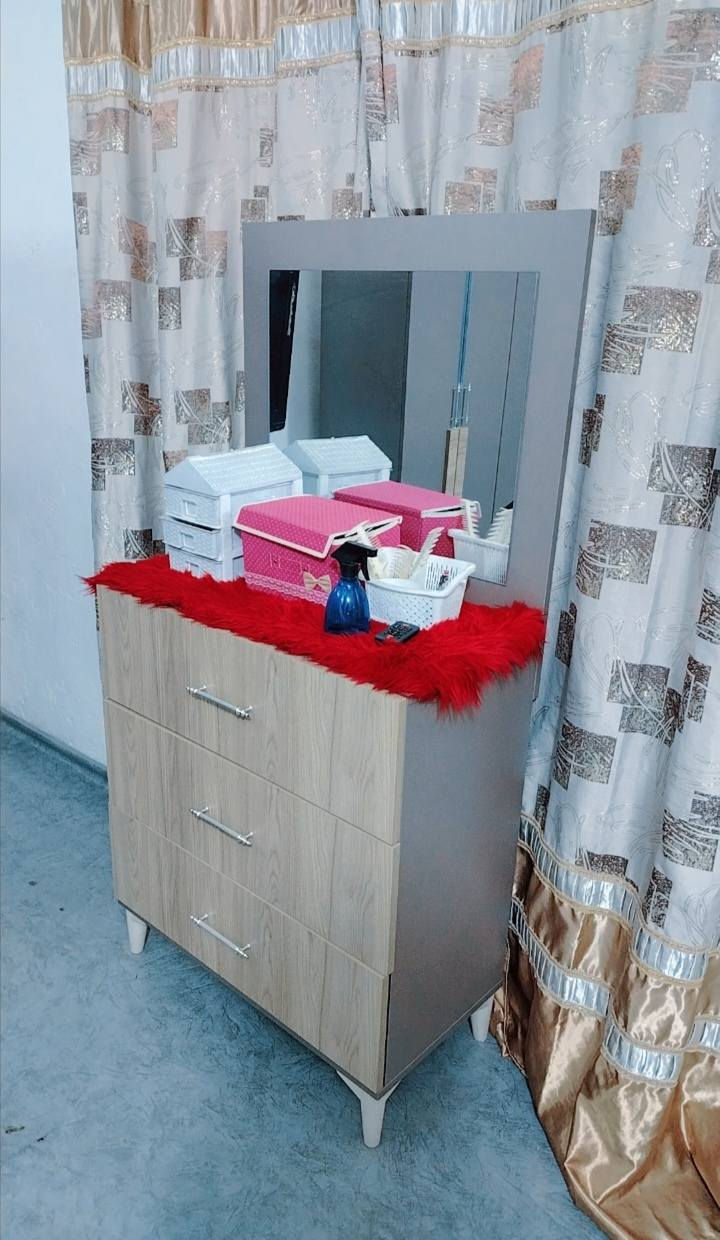 غرفه تركي لبيع السعر ٥٠٠ بيه مجال لشراي غرفه نضفه ١٠٠ /١٠٠ مستعمل شهر واحد فقط


**إذا كنت صاحب هذا الإعلان وتريد حذفه لأي سبب، رجاءا أرسل رسالة إلى الدعم الفني**