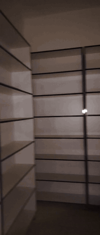 رفوف فاترينات تسكام جدد مامستخدمات المكان صغير ماكفن بالمحل عدد ٩ ارتف...