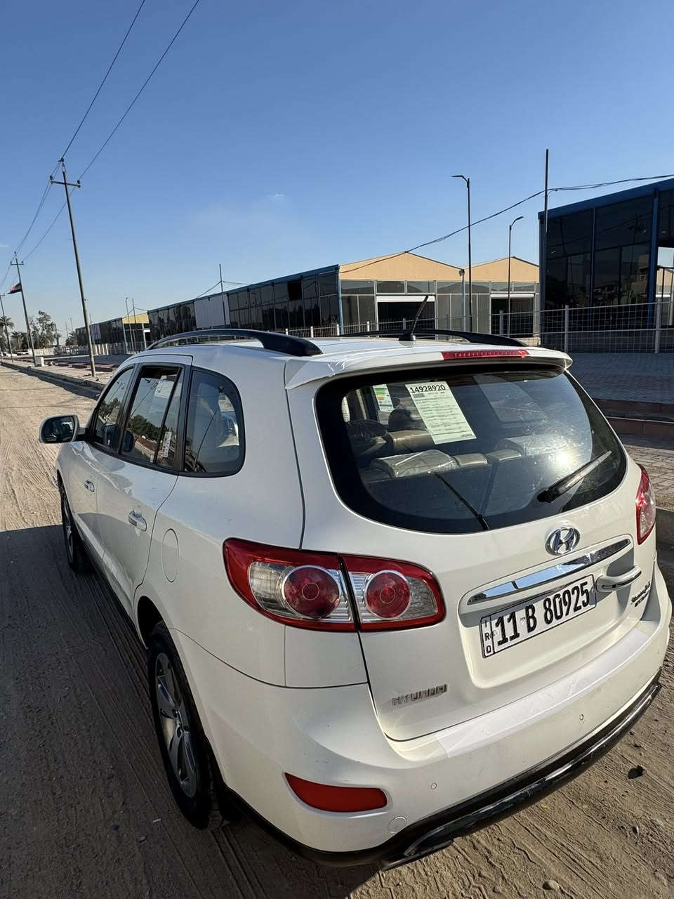 السلام عليكم سنتافيه 2012 خليجي بيها شبر صبغ فقط بقيت السياره مكفوله ضربه وصبغ وبارد مكينه 6 اسلندر فول مواصفات واحد عله واحد بصمه تشغيل بصمت بيبان فتحه كشنات جلد كشنات كهرباء 7 راكب 3 قطع تبريد مري شفط تحكمات جهتين حساسات وبقيت المواصفات السعر 147 رقمي ***********
