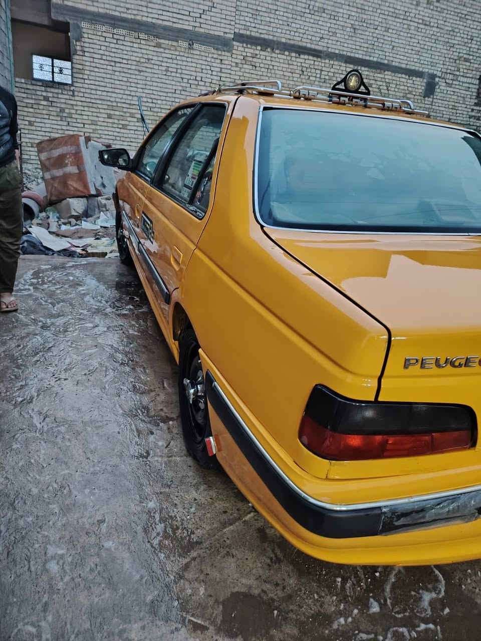 بيجو بارص 2022 السيارة جاهزة  من تخم تاير من صدر جديد مكينة خير من الله باسمي تحويل ثاني يوم رقم انكليزي بيها فقط جاملغ وبنيد مبدلات شركة وباقي كفالة عامة سيارة جديدة واحلى من الصور السعر 72 وبيها مجال 
العنوان: بغداد / حي اور 
الرقم: ‭0772 144 6317‬
