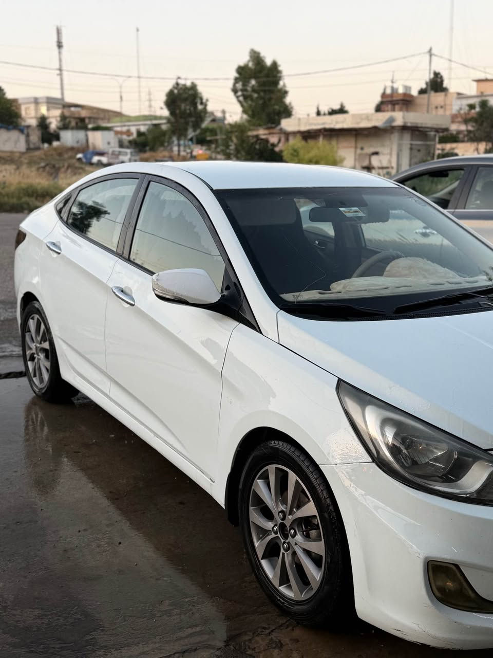 اكسنت وارد خليجي 2011 سنوية جديد بي كوبون بنزين السيارة مابيهة ضرر فقط جاملغ صبغ بدون دواخل تخم تاير جديد ملاحضة بل بونيد بيها 4كارتات صبغ السعر 86مستعجل للبيع رقم الموبايل ***********مكان السيارة كركوك كركوك, العراق

