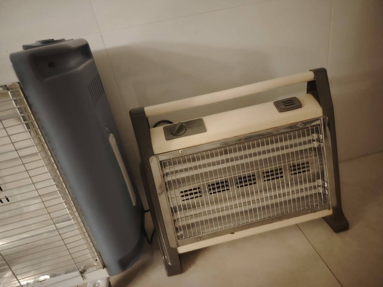 صوبات عدد 2وحده جبيره وحده وسط شغالات نضيفات سعر لوحده ب25قفل مكان بغداد لمنصور حي دراغ


**إذا كنت صاحب هذا الإعلان وتريد حذفه لأي سبب، رجاءا أرسل رسالة إلى الدعم الفني**