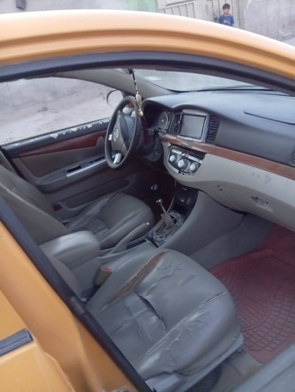 ليفان مديل 2014 رقم ذي قار سنوية مجددة ل 2029 مصبوغة عام للجمالية محرك وكير وتخم تاير جاهزات للبيع السعر 38 وبيها مجال واذا اكو مراوس بسيارة بيكم
للاستفسار الاتصال بالرقم ***********
