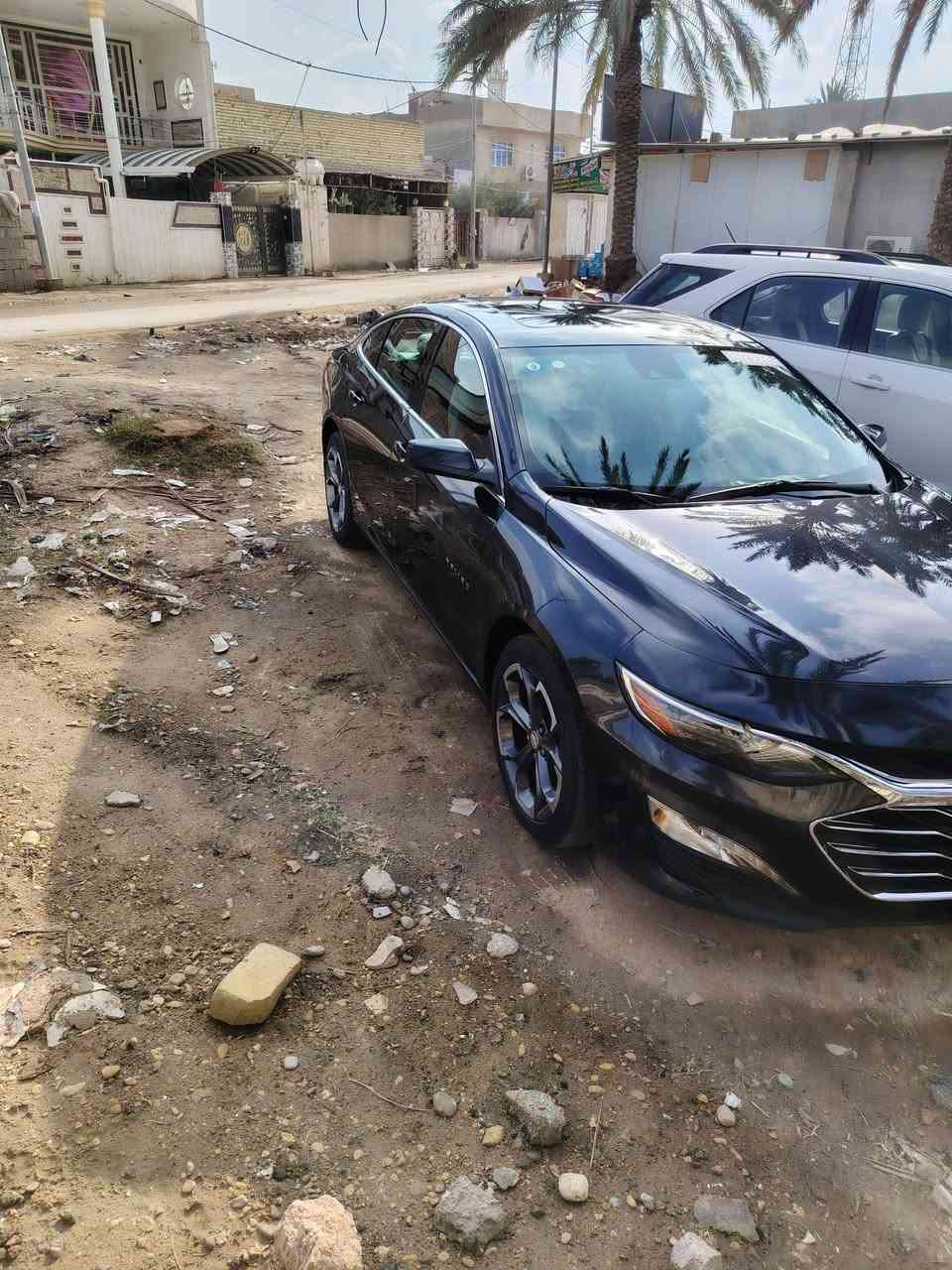 للبيع ماليبو موديل 23 لون فيلي مواصفات فول واحد على واحد رقم واسط ماشيه 55 الف حادث جاملغ و باب بجم كبس مكانهه واسط الكوت ترهم مراوس السعر  135 بسمي  ***********.  ***********
