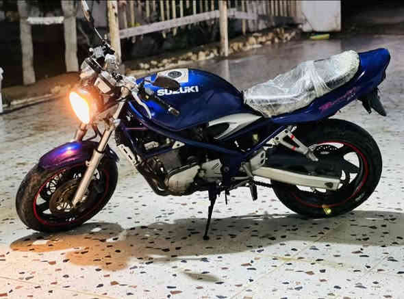 سلام عليكم دراج بانده بطحا 400كرستال  للبيع اوراق منفيس فقط المحرك   فول نشاط مابي اي مشكله تحتاج بلكات فقط وين ماترد فحص المحرك ما بي اي مشكله تحتاج بس بلكات  السعر 600 لمو شراي لا يعلق رجان  ***********
