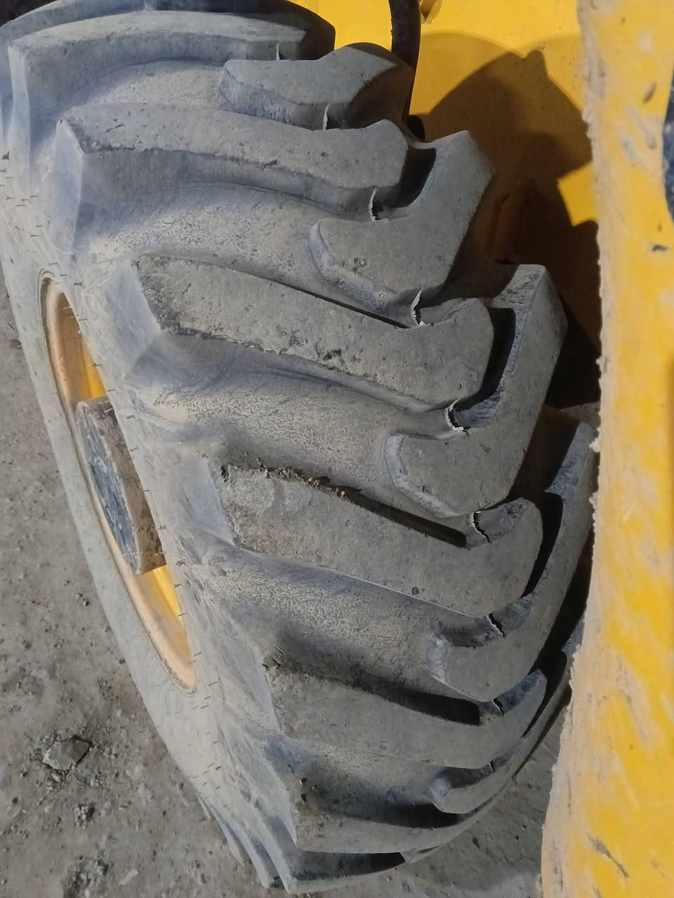 البيع جدد السعر 26 $حجم 24مال شوفل سلايت ستفسار ***********تخم
