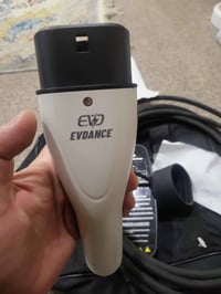 شاحن سيارة • جديد • السليمانية