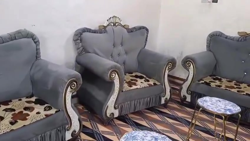 تخم 10 مقاعد درجه اوله نضيف جدن اي ضرر مابي +مفارش ثري دي اسعر 350 لعنوان كربلاء بدايت امن اداخلي *********** يوجد توصيل

