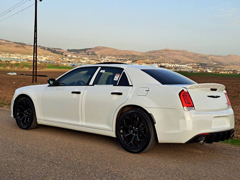 بةناوي خواي كةورة 
كلايزةر ٣٠٠c ئؤباما ٢٠١٨ 
براوةي سندوق بئ سةرةتا 
فول مواسةفات بانؤراما ١٢٠ هةزار رؤشتووة لؤك لؤكة بئ تةقة و رةقةية زؤر زؤر جوان و نمونةية مةكينة و كيري بةشةرتي ١٠ فيتةر كارةباي كامل ئيش دةكات مالي دؤستة 
نرخي ٩٤ كلا و كةميك مةجال
***********
*********** السليمانية, العراق
