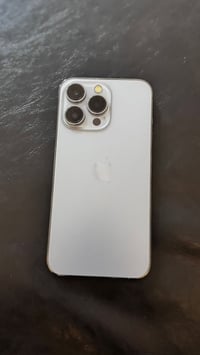 آيفون ١٣ برو • ١٢٨ • بطارية ٨٩