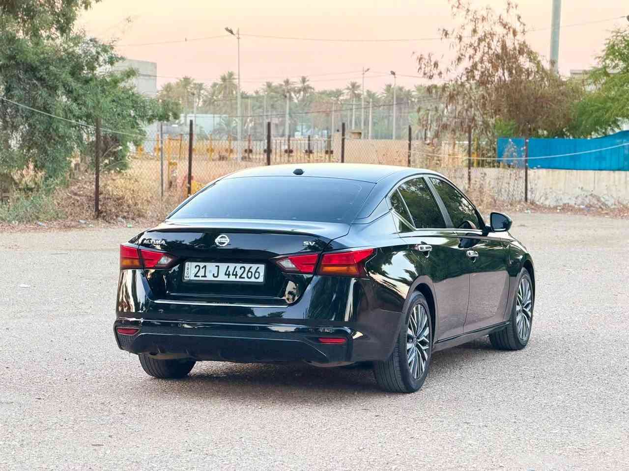 سلام عليكم
للبيع 
نيسان التيما 
موديل 2024
مواصفات SV
بصمه 
بصمه ابواب 
شاشه 
كامره 
كشن كهربائي 
ايرباك سستم 

سياره بيه جاملغ وبنيد صبغ بدون دواخل
سعر 144 وبي مجال 
مكان السيارة دياله خانقين 
اي استفسار ***********
