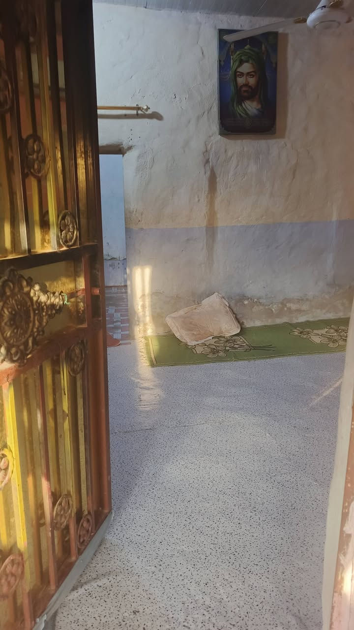 السلام عليكم بيت البيع الناصريه مركز حي الشهداء... بيت جبير وبي ثلاث غرف وصالتين ومطبخ وصحيات.... سعره 10ونص وبي مجال مستعجل عله بيعته ... ***********
