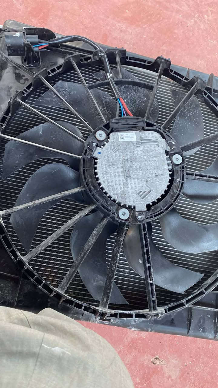 آلسَـِْـِْلامَ علـِْـِْيگمَ 
مروحه كامله تلورايد مال كصه اصليه 
للاستفسار 
***********
***********
