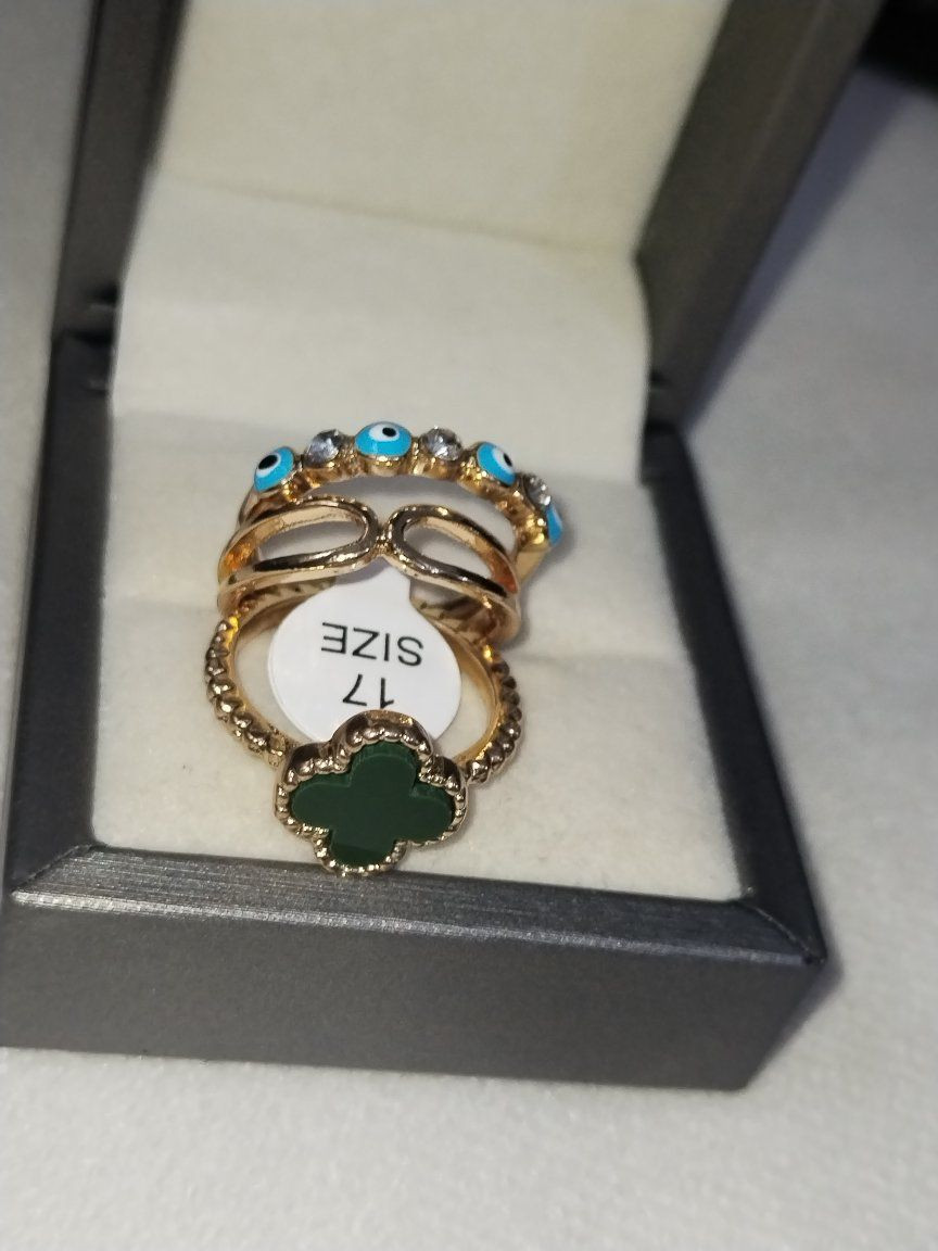 محابس حلقات طلاء ذهب يوجد توصيل


**إذا كنت صاحب هذا الإعلان وتريد حذفه لأي سبب، رجاءا أرسل رسالة إلى الدعم الفني**