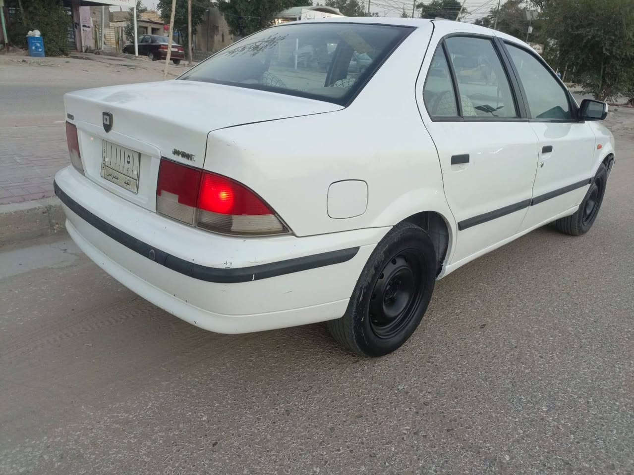 السلام عليكم
سمند 2011 رقم نجف سنوية صالحة لغاية 2028 السيارة جاهزة من مكينة وكير وحدادية وتخم تاير وتبريد شغال 
السيارة كفالة ماعدا جاملغ الامامي مبدل 
السعر 36 وبيه مجال 
المكان الديوانية قضاء غماس 
للاتصال ***********
