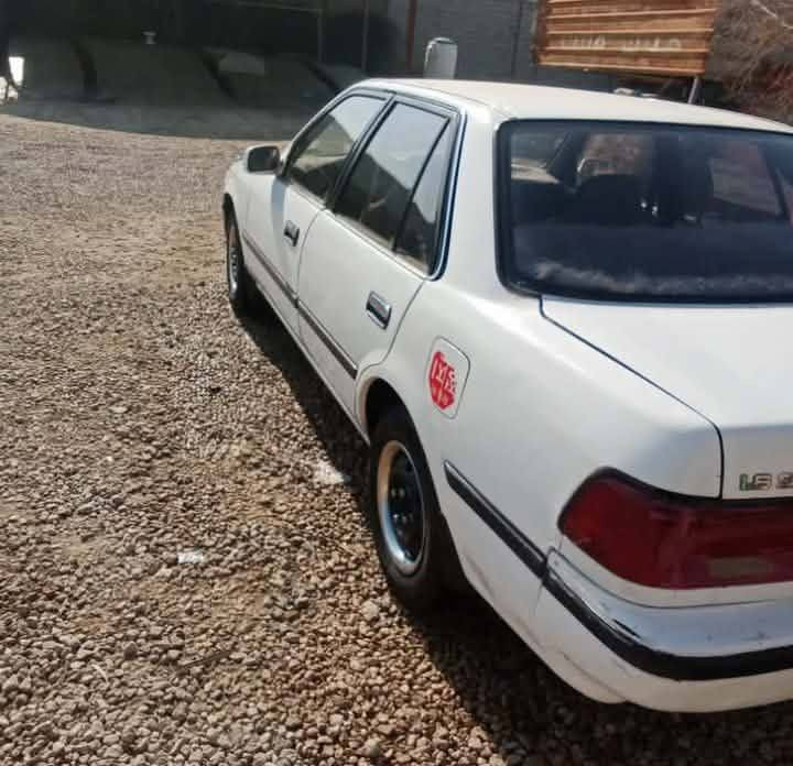 سلام عليكم سياره كرونه مديل تسعين مكينه وكير مكفولات كهربائيات شغاله تبريد شغال بس غازعوزه سعر 40 وبيه مجال مكان الديوانيه قضاء غماس رقم جهاز ***********
