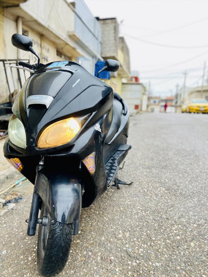 سلام عليكم
فورزا 08 بومه عميه

كهربائيات كلها شغاله دبلات نظيفه تايرات نظيفه

بي ام بي ثر يعوزه سماعات

نظافه الدراجه شوفت عينك بالصور

نقصها جويترها فجئه يخربط

الدراجه ابيعها طافيه

سعرها 400 الف قفل

اقر المنشور كامل

‭0773 942 6476‬
