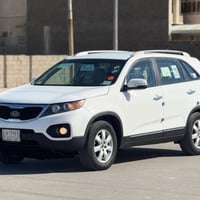 سورنتو ٢٠١٢ • ٢٤٠٠ • ٧ راكب