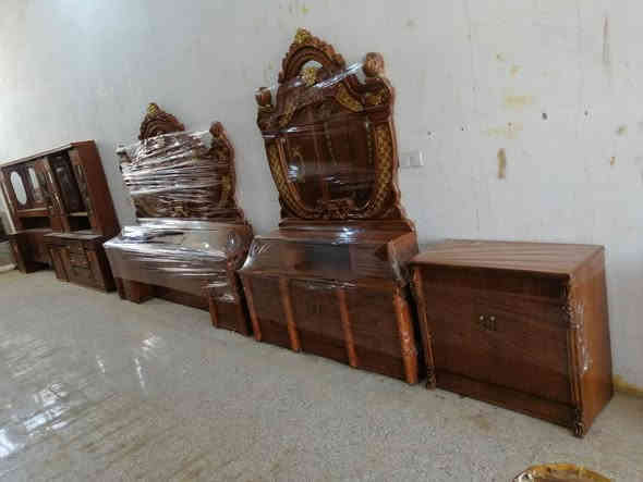 السلام عليكم غرفه للبيع ٦باب طابقين توصاه ٥ملم اختي الجديده جربايه ام الصندوق غرفه ثكيله بشرط السعر ٩٧٥ الف وبيه مجال العنوان بعقوبه كاطون الرازي شارع ابو رباح قرب مرطبات لسيد مزاد ابو كرار الغريباوي ***********
ملاحظه اشتري غرف نوم الي عنده يدزهن ع الخاص
