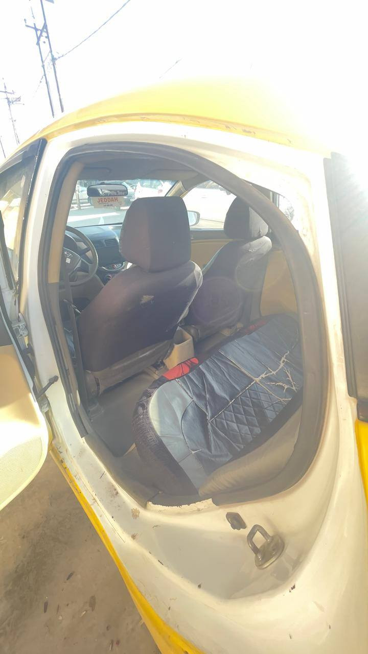 اكسنت مديل 12
كوري 
مكينه شرط كير فحم
هيئه مصفره السياره باسمي رقمها انكليزي جديد  وبيها كابون 
السعر 85 وبيها مجال 
الاستفسار على الارقام التالي 
***********
***********
