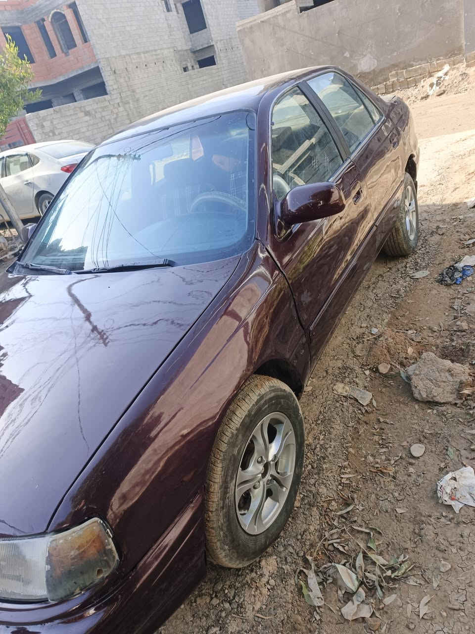 السلام عليكم الانترا موديل 1992 مصطره كير ومكينه مكفولات افرمات قطرت لحيم مابيهن تايرات جدد هسه طالعه من الفرن. السعر 30 وبيهة مجال رقم الماني شرط تحويل ديالئ بعغوبه ‏‪***********‬‏
