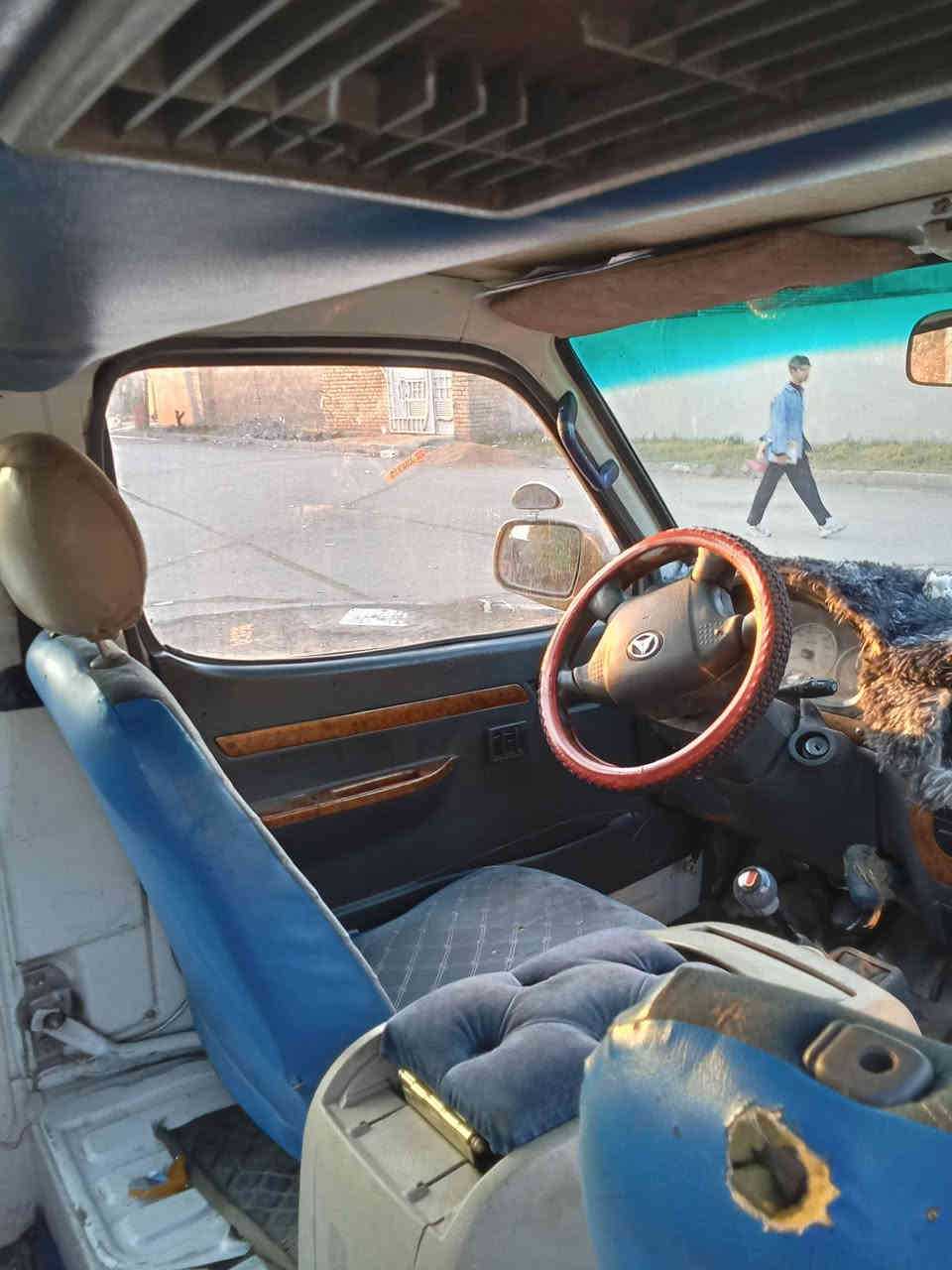 السلام عليكم جنبي شرطية للبيع موديل 2015 بسمي سنوية مصفرة هيئة وغرامات المكان زعفرانية هاتف *********** السعر 62 بيها مجال
