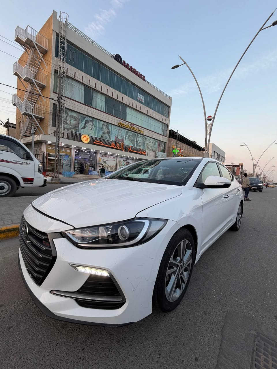 سلام عليكم النتره2019 خليجي سوبر فول مواصفات مكينه 2000دوش لدات بصمه شاشه ويلكب كروم صندوك بصمه رقم اربيل  سعر140 بيها مجال حك الجيه عنواني بصره قبله وشراي يتصل*********** البصرة, العراق
