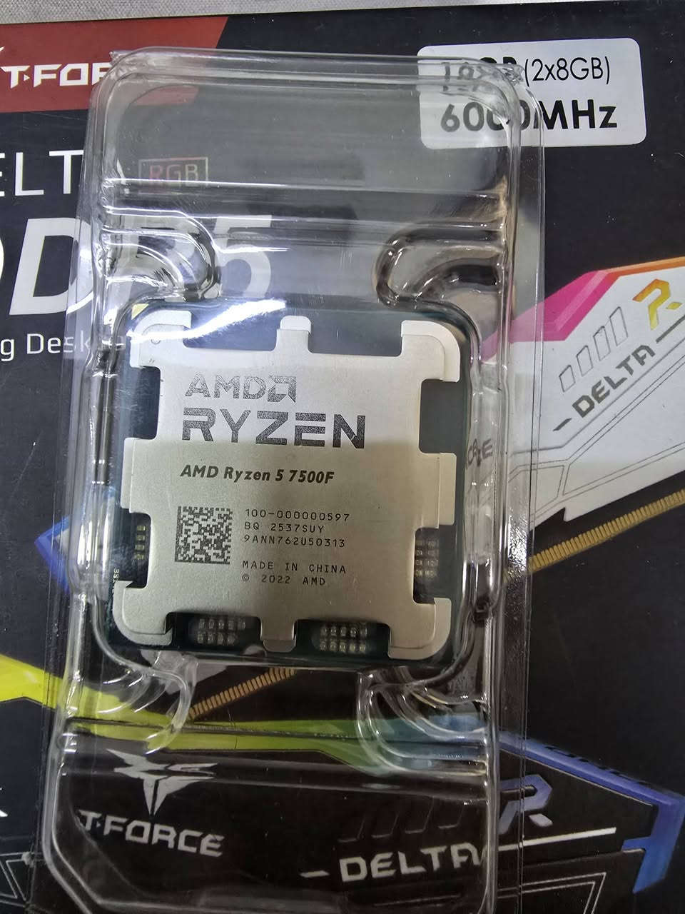 قطع للبيع
R9 5950x

350 الف 

R5 9600x box

275 الف

I5 14600kf

350 الف

I5 14400f

240 الف

B550m k

150 الف

T-force 2×8 6000MHz

275 الف

WD 4T BLUE 

400 الف

WD 2T GREEN

290 الف

SSD 512gb 

70 الف


**إذا كنت صاحب هذا الإعلان وتريد حذفه لأي سبب، رجاءا أرسل رسالة إلى الدعم الفني**