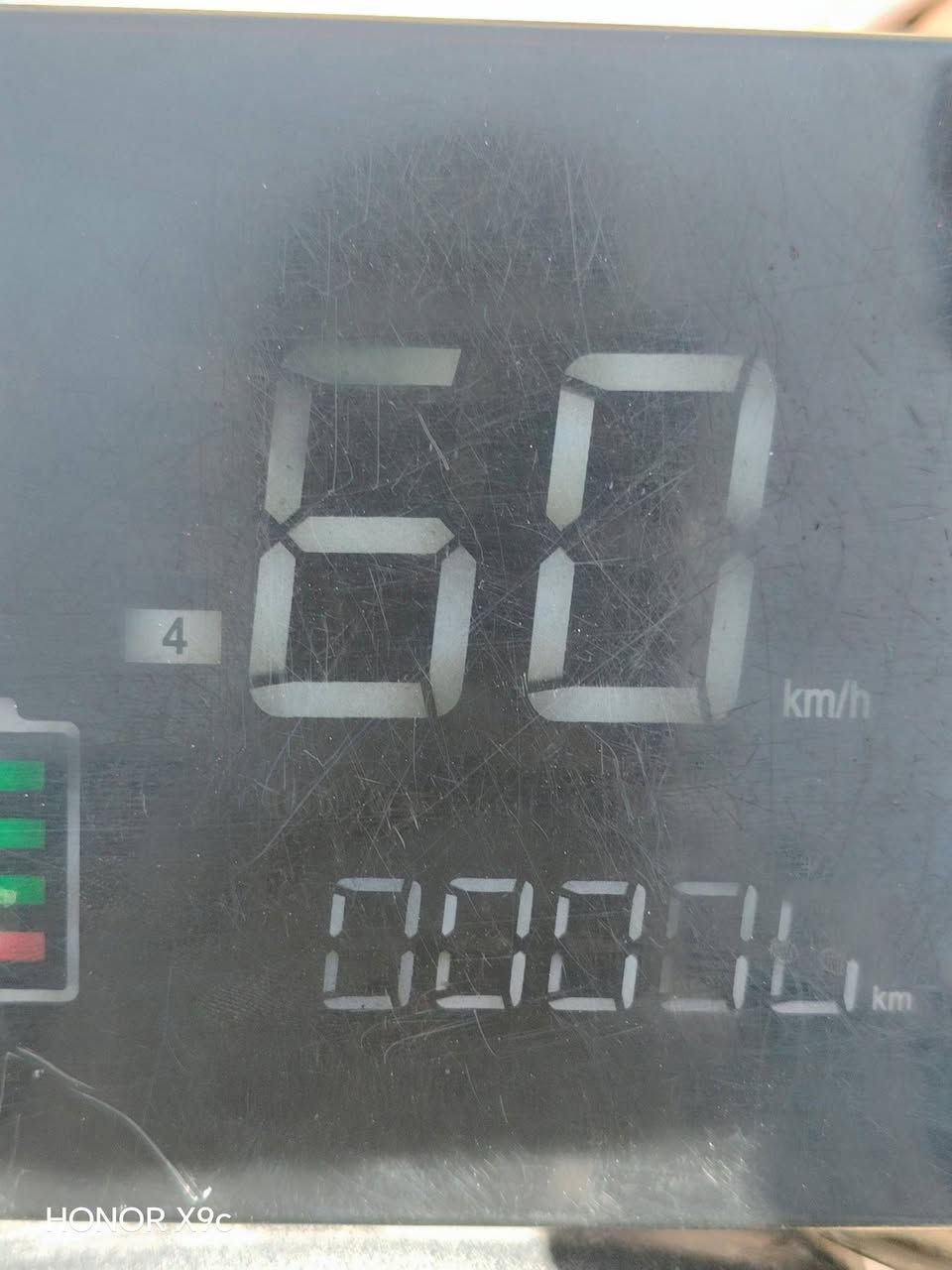 بايسكل شحن للبيع موديل 2024
عدد البطاريات 4 البطاريات جدد ما صار فترة من شديتهن ( بعدهن جدد ) نوع البطاريات شركة WINLEE البطاريه لون الاحمر

الملف 1200

شاشة LCD  ( السرعه 60 ) 

نوع الدراجة جوكر 

الايت عالي و ناصي 

الشارة يمنه و يسرا 

نضافه فول العنوان ديالى قضاء المنصوريه ( دلعباس ) 

السعر 350 التواصل خاص


**إذا كنت صاحب هذا الإعلان وتريد حذفه لأي سبب، رجاءا أرسل رسالة إلى الدعم الفني**