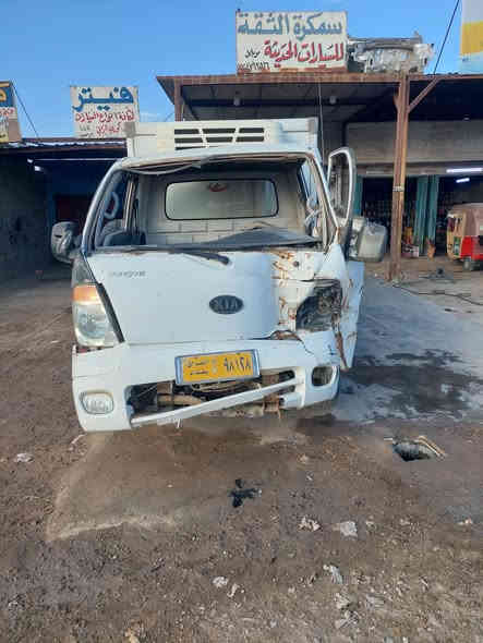 السلام عليكم للبيع كيا براد موديل 2007 بسمي على حادثها شغاله وتمشي السياره قبل الحادث مكفوله مكاني بغداد حي النصر هاتف *********** السعر 55 بيها مجال بسيط
