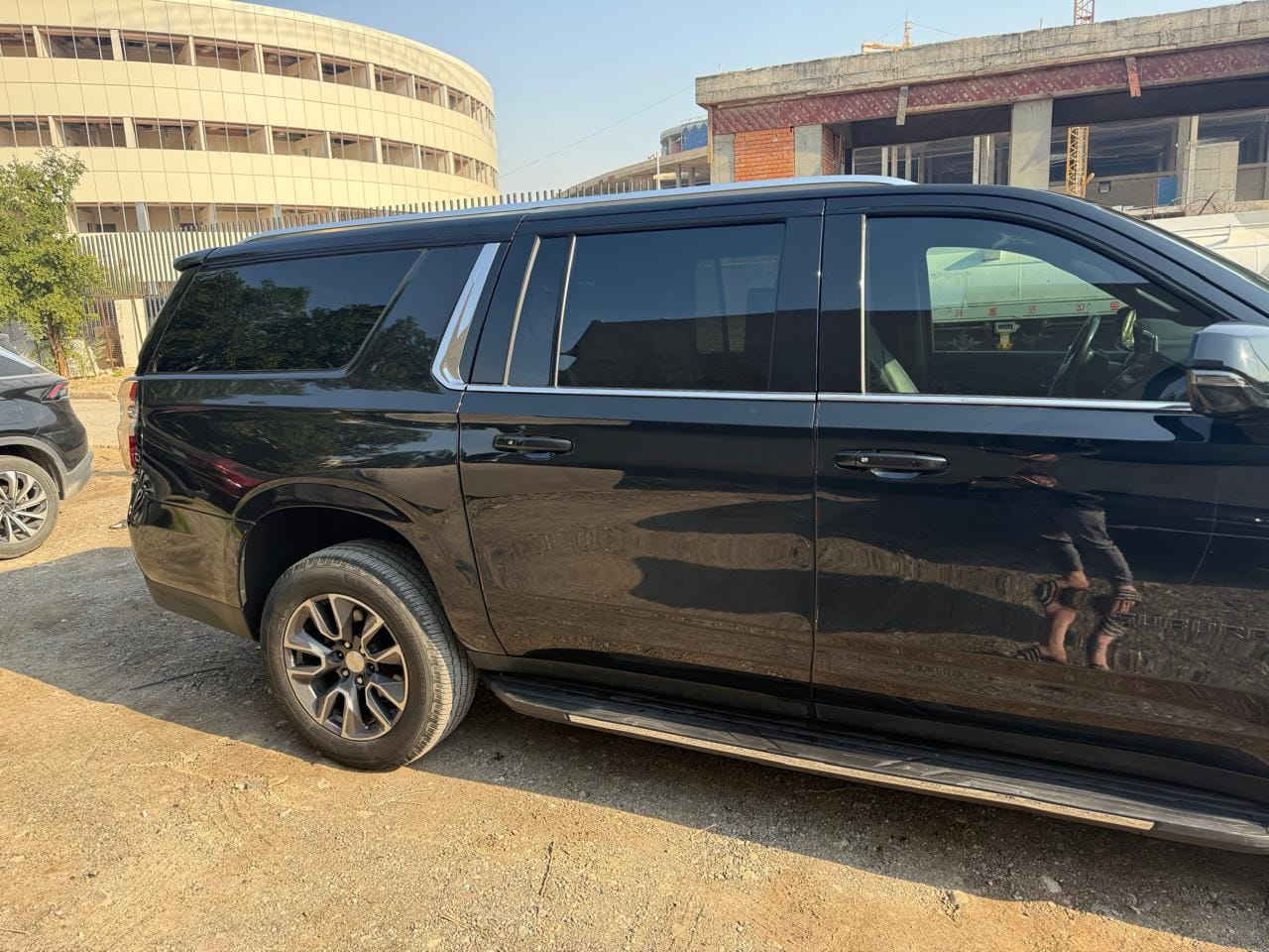 ياالله 
السلام عليكم

للبيع

تاهو سوبربان موديل 2023
مواصفات LT فول مواصفات السيارة
كوشانا منفصل بانوراما
كراسي كهرباء 
السياره كامله
دخول جديد بدون ارقام تترقم على جميع المحافضات عدا الاقليم
حادث بيبان 2وصندوگ نفس اللون اسود بلادي
المكان بغداد 
السعر 38 الف دولار وبيهه مجال 
الرقم ***********
