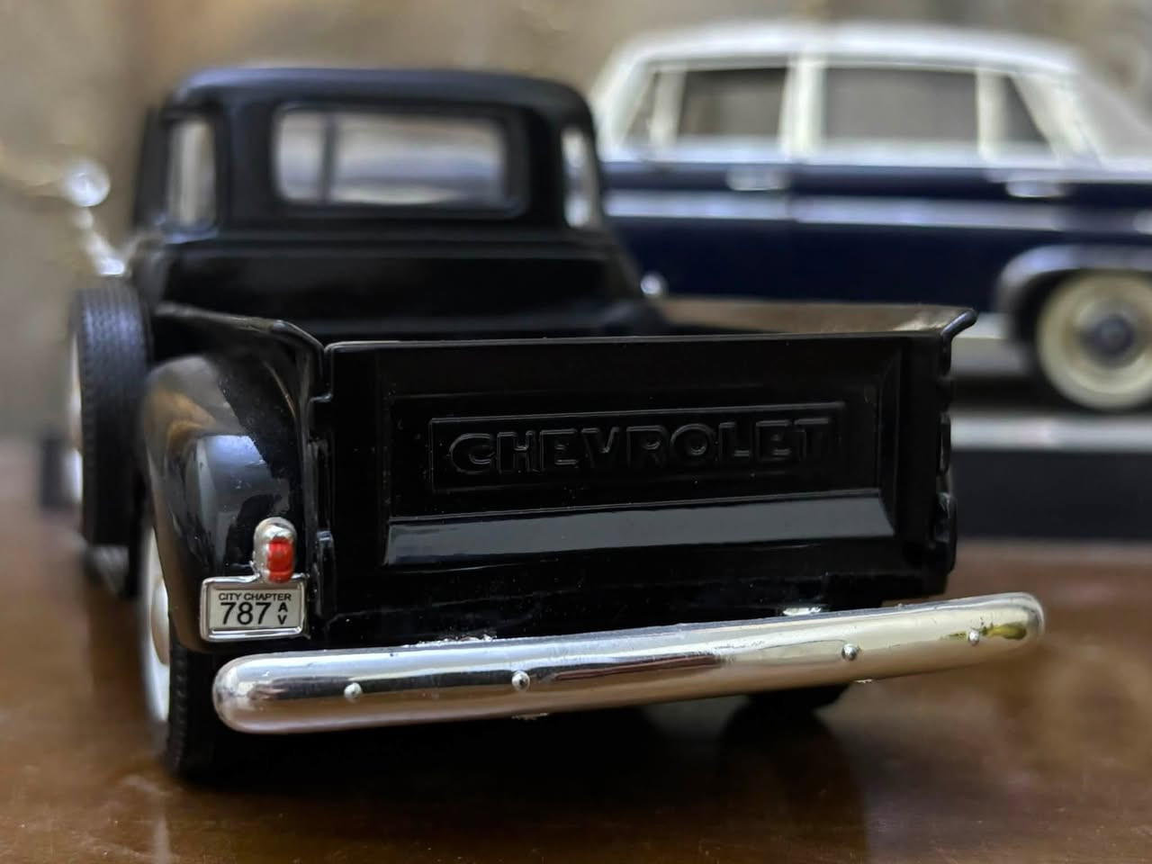 1953 Chevrolet Pick-UP

.
.
.

أنتجت هذه القطعة بواسطة شركة Welly

حجم 1:24

السعر 21 الف

تواصل على الرقم ***********
