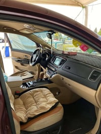 سيدونا ٢٠١٥ • ضرر خلفي • القائم