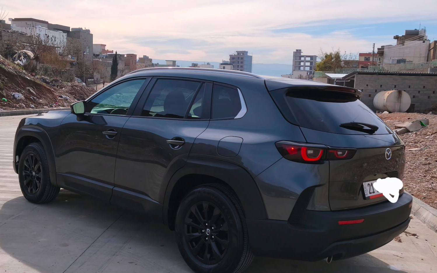 مازدا cx50 2024  ده بڵ
 ئه كسل بيتؤربؤ
 ٢٣مايل ڕۆشتوە 
مواسه فات مود (سبورت-نؤرماڵ-ئؤفرؤد)
كوشن كاره با گەرم
سيسته م ده نگ boos
رادار ٣٦٠
خه تيجاده
ئاوينه رادار 
ئؤتؤهؤڵد
ئؤتؤ ستؤپ
Bluetooth-carplay 
سندوق شه فت 
جه ند ما سه فاتي تر 

سعر لە کۆمێنت داوابکە ڕاستەخۆ بۆت دیت 📩 

درگای دواوه قه باخه كه ي به شي خواروه ي بؤياخه يه ك به نجه  ي بجوك پيدي ئار 
ئيرباگ بيلا ديه 
پئش كه بسه هيج ئيرباگي نه ته قيوه بيلاديه 
شوين :- سليماني 

ژمارەی خاوەنی 
***********
