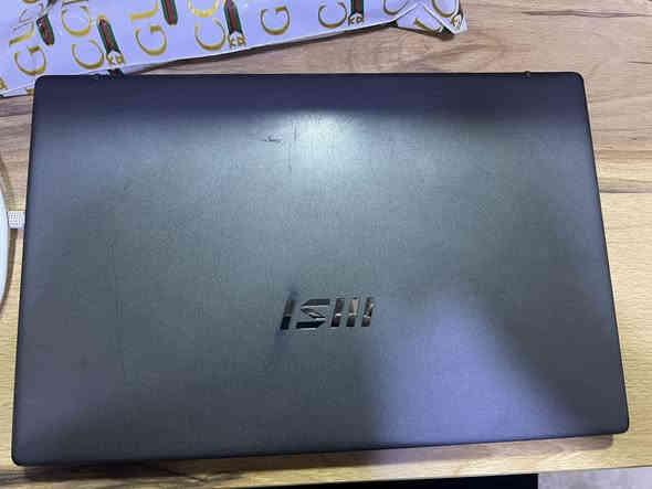 لابتوب msl 
نوع كارت شاشه (Intel Iris Xe)
باقي التفاصيل والمميزات بلصور
السعر 650 الف 
 الاستفسار ***********
