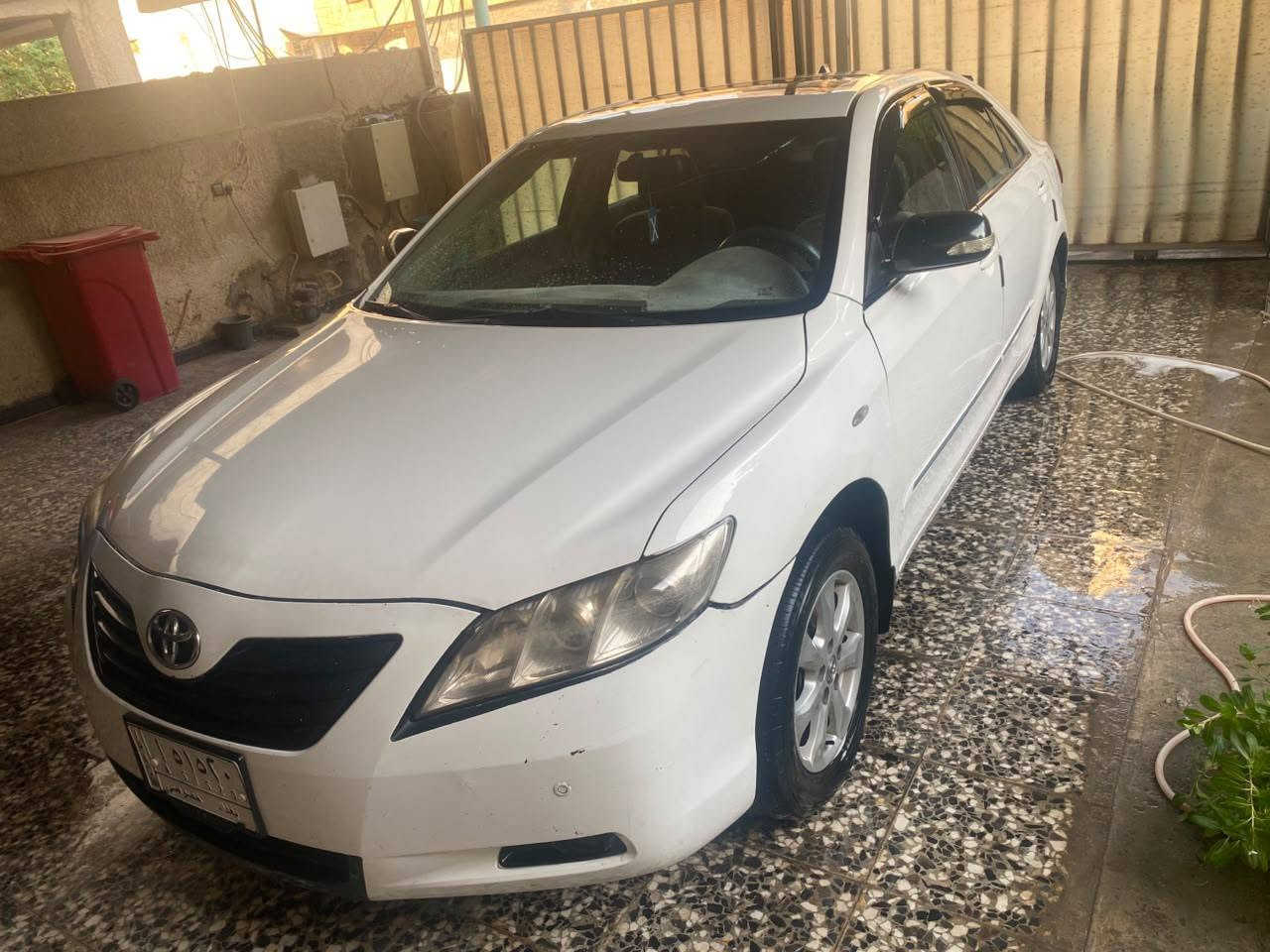كامري 2009 خليجي مكينة 4 سلندر 2400cc رقم بغداد باسمي فول مواصفات فتحة بردة خلفية كهربائية شاشة اندرويد حساسات امامي خلفي كامرة خلفية كشن سايق كهرباء .

1. السيارة امبدل صدر امامي وخلفي والدبلات الامامي والخلفي امبدلات اصلي تفصيخ .
2. ⁠مشط ستيرن امبدل  اصلي تفصيخ .
3. ⁠داينمو وسلف ووتر بامب جديد .
4. ⁠امبدل فريز وراديترات التبريد والسيارة يعني منضومة تبريد كاملة محورهة كمبريسر مال برادو ميكانيكي يعني هي وواكفة التبريد  ثلج ❄️ .
5. ⁠لايتات عالي وناصي لد كلش قوي .
السيارة بيهة صبغ جاملغ وبنيد والباب الخلفي جوة التريشة بية صبغ شوية 
السيارة بيهة نضح بالكير مكان السياره غزالية رقم تلفون *********** السعر 100 شده وبيها مجال
