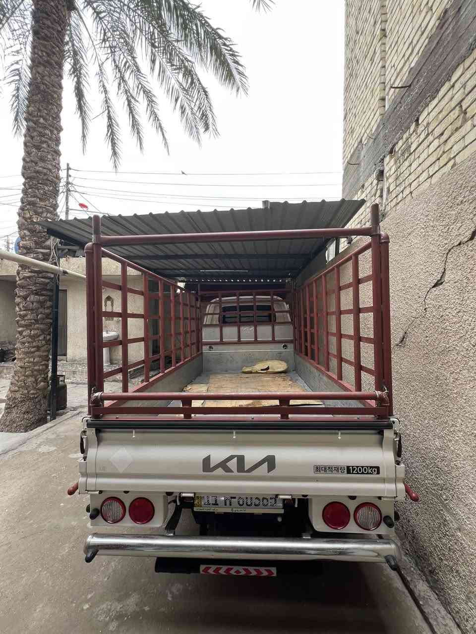 السلام عليكم
كيا حمل فحل  

موديل 24

كير اوتماتيك

غاز اصل

رقم بغداد دولي

ماشية 28

فول1/1بصمة

تانكي غاز إضافي

بغداد مدينة الصدر 

السعر 240

اتصال ***********
