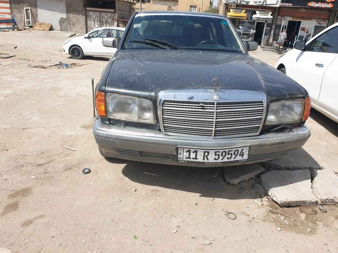 مارسيدس  موديل 88 باب طويل محرك 2500 بطه رقم بغداد جديد غرفه جلد تبريد ثلج فتحه شغاله كهربائيات شغاله تخم تاير مكينه وكير خير من الله  ***********
