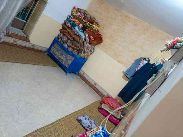 دار للبيع. محجوز للمصرف العقار
 دار للبيع. #طابقين مساحه ٣١٢ ونص   الواجهه ١٢او نص العمق ٢٥متر 
موقع حي #العسكري قرب مدرسه زهره الصباح خلف التجاري بين قديم حجر بس مرمم  جديد كهربائية ماء مجاري أو القاط الثاني بناء جديد غرفه صحيفة  بيتونه شارع المستوصف 
مطلوب المصرف العقاري ٨٥مليون التسديد ٤٣٨الف 
مقدمه. 108 مليون
للاتسفسار الرقم
***********
الروان للعقار كركوك
