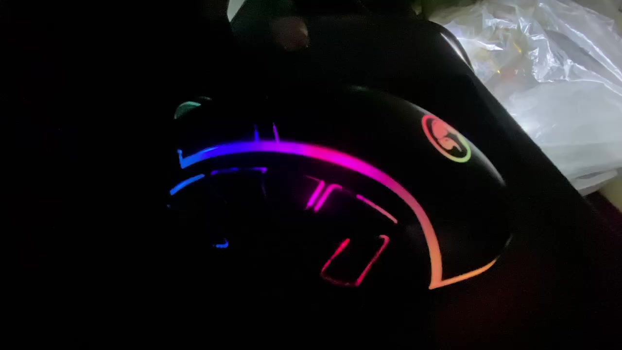 سلام عليكم
MOUSE M653 GAMING 12800DPI RGB 🖥️

MUOSE  MARVO غني عن تعريف 

استعمال قليل  نضافه 95% 

سعر : 20 الف 💵

مكان بغداد :الزعفرانيه 🏙️

يوجد توصيل : 🚚


**إذا كنت صاحب هذا الإعلان وتريد حذفه لأي سبب، رجاءا أرسل رسالة إلى الدعم الفني**