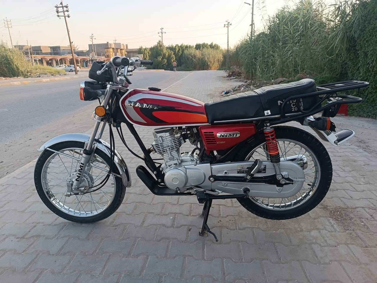 سلام عليكم دراجة نامة موديل25محرك شلامجة صالنصة شلامجة السعر 675بيها مجال مكانهة بابل جبلة رقم الهاتف***********
