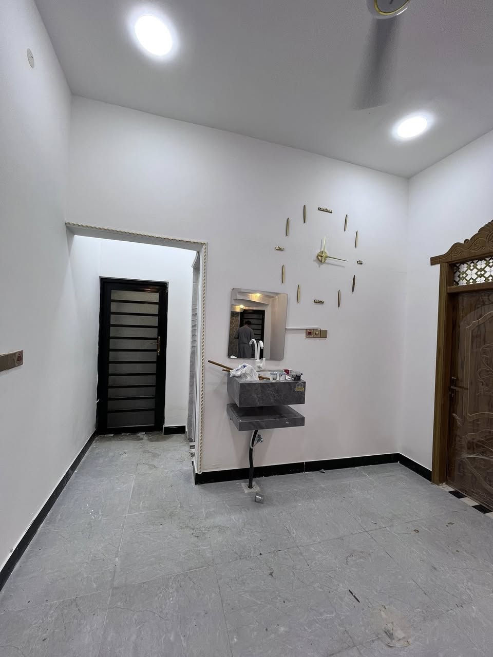 الجودة التي تستحقها، بالضمان الذي تطمئن له!
مستمرون بالعروض التسويقيه العقارية .
#يتوفر دار سكن 🏠 بتميز يختلف عن غيره .
يمتاز بمساحة 225م /🔐 #تستلم دارك عند المكاتبة
ملك صرف زراعي عراقي نموذج 25
وكالة . مكاتبة . نسخة من الطابو . تقابل المالك الأرض .
📍 إبي الخصيب - كوت ثويني - قرب الصيدلية .
الدار جاهز للمشتري ان شاء الله ✨
البائع يتعهد بكافة الضمانات والرسميات .
#يحتوي :: كراج واسع . مجمع صحيات خارجي .حديقة
( مدخل كلدور . مدخل أستقبال . مدخل مطبخ )
أستقبال . كلدور . مطبخ واسع . صالة نساء خاصة .
موزع غرف منام . مناور عدد 2 . غرفتين منام . درج .
غرفتين منام قياس كل غرفة ( 5 * 4 ) .
البيبان أخشاب #تفصال بيبان الحديد #تفصال .
#الدار قرب مركز مدينة البصرة .
ويقرب من سايدين الخارج طريق ( إبي الخصيب - فاو )
#السعر_المطلوب :: 130 مليون قابل للتفاوض.
#للأستفسار :: ***********
