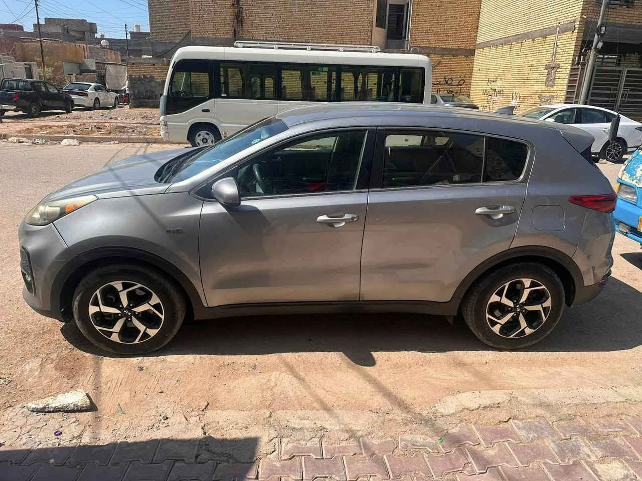 كيا سبورتج وارد امريكي موديل ٢١ 
الرقم أربيل الجديد سنويه جديده 
حادثها تبديل دعاميه أماميه فقط 
الباقي مكفول كفاله عامه 
السياره ماشيه ٩١ 
استخدام شخصي 
العنوان بغداد الحسينيه 
للاستفسار خاص 
*********** 
مكلف بنشر
