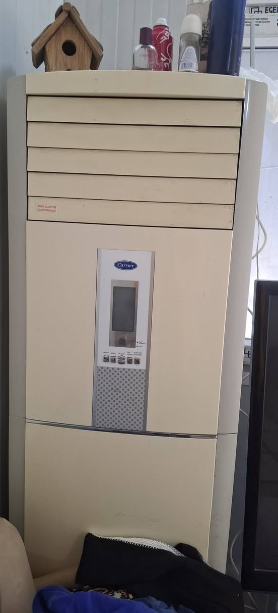 سبلت طنين ونص شغال كلشي مابي مكاني بغداد السعر ٣٥٠ رقم الهاتف ***********
