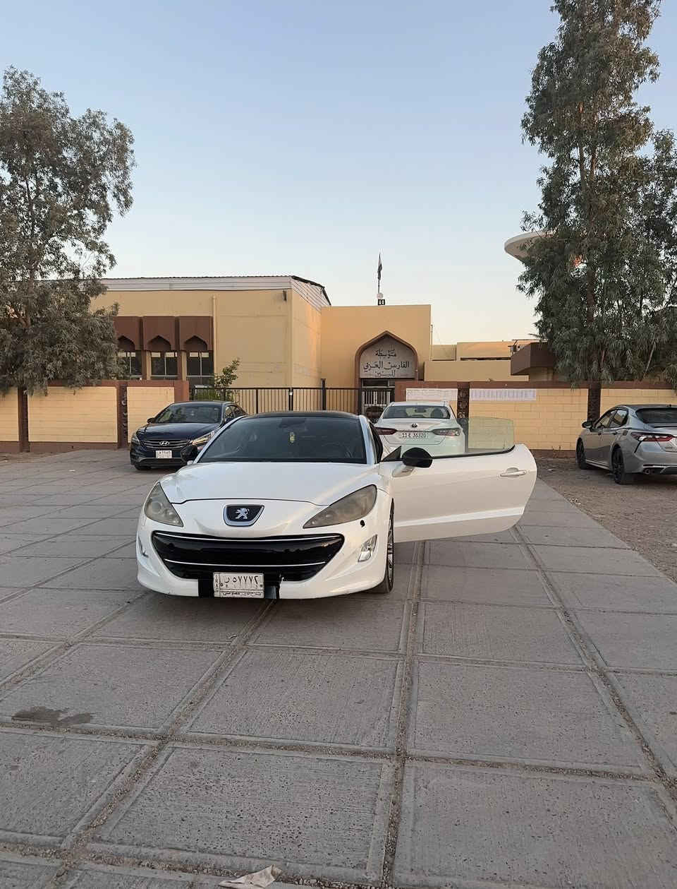 بيجو(RCZ) للبيع
للتواصل***********
