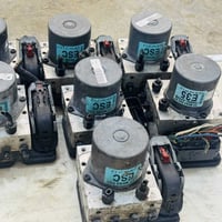 ايبياس كوري • جملة • قطع غيار