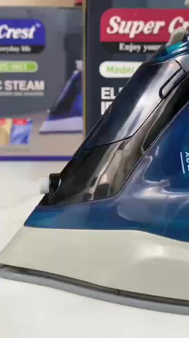 مكواة سوبر كريست الالماني 🇩🇪
# Super crest
✅ اوتي قاعدة من السيراميك - تعامل مع التجاعيد العميقة بأقل جهد مطلوب بفضل طلاء السيراميك غير اللاصق الذي يوفر انزلاقًا سهلًا على جميع الأقمشة، من الساتان الناعم إلى بياضات السرير السميكة.

✅ وظيفة كوي مزدوجة - تحتوي المكواة على وضعين، انفجار البخار . والبخار الكثيف يجعل القماش رطبًا، ويتبعه الحرارة، ف يجعل السطح بالكامل متساويًا. تساعد وظيفة انفجار البخار أيضًا في إعطاء نتيجة كوي واضحة.

✅ وظيفة مضادة للتكلس والتنظيف الذاتي - يمنع نظام إيقاف التنقيط التسرب لتجنب البقع من قطرات الماء - والكوي بثقة في أي درجة حرارة. تساعد وظائف مكافحة التكلس والتنظيف الذاتي على منع تراكم الجير - وهو أمر يمكن أن يمنعه من العمل بكفاءة.

✅ تحكم متغير في درجة الحرارة، وظيفة الرش - يمكنك بسهولة ضبط درجة الحرارة وفقًا لنوع القماش عن طريق تحريك التحكم في درجة الحرارة القابل للدوران.
#الاصلي المنشأ ألماني


**إذا كنت صاحب هذا الإعلان وتريد حذفه لأي سبب، رجاءا أرسل رسالة إلى الدعم الفني**