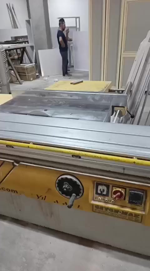 كتر تركي 380 للبيع
السعر 16 ورقة 
العنوان محافظة الديوانية 
***********
